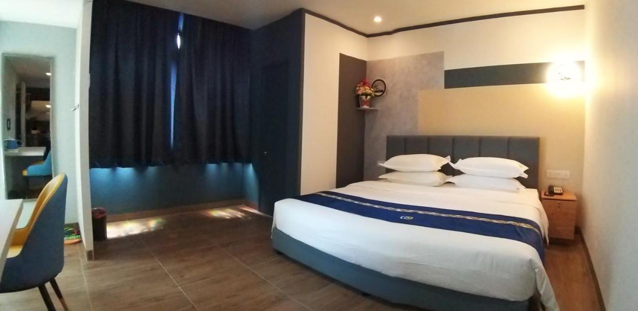 GOOD 9 HOTEL - Cahaya Kota Puteri Pasir Gudang Bagian luar foto