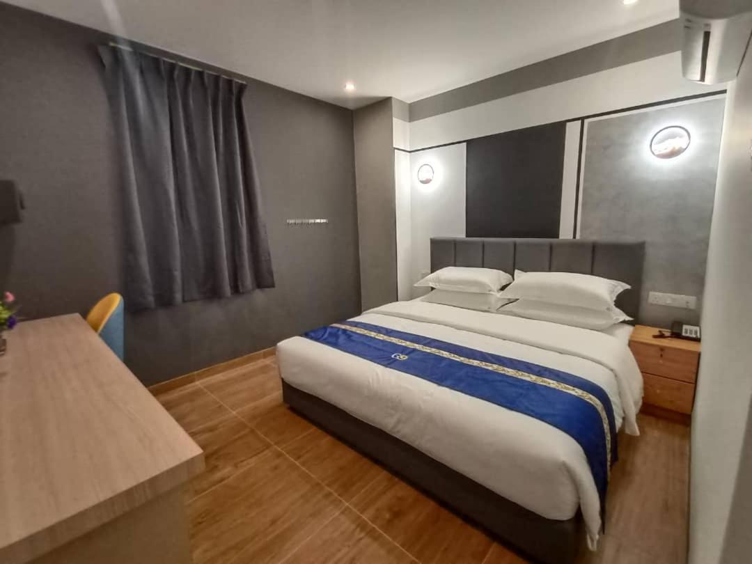 GOOD 9 HOTEL - Cahaya Kota Puteri Pasir Gudang Bagian luar foto