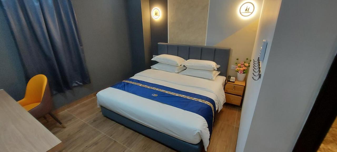 GOOD 9 HOTEL - Cahaya Kota Puteri Pasir Gudang Bagian luar foto