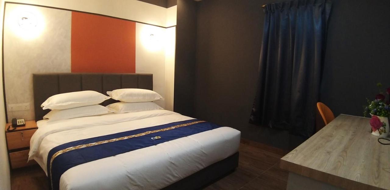 GOOD 9 HOTEL - Cahaya Kota Puteri Pasir Gudang Bagian luar foto